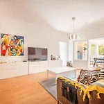Guestready - Artsy Delight Near Parque Nacoes * Lissabon
