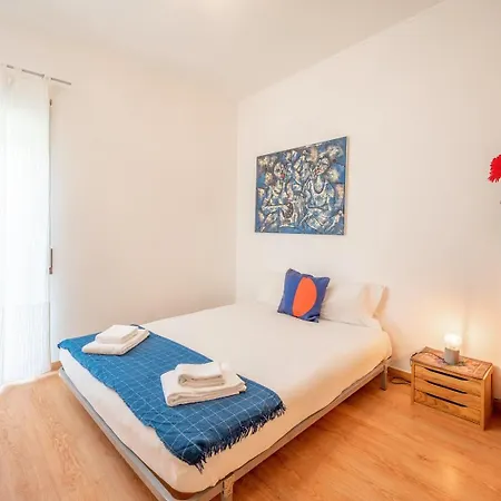 Guestready - Artsy Delight Near Parque Nacoes Apartment *