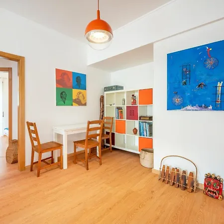 Apartament Guestready - Artsy Delight Near Parque Nacoes
